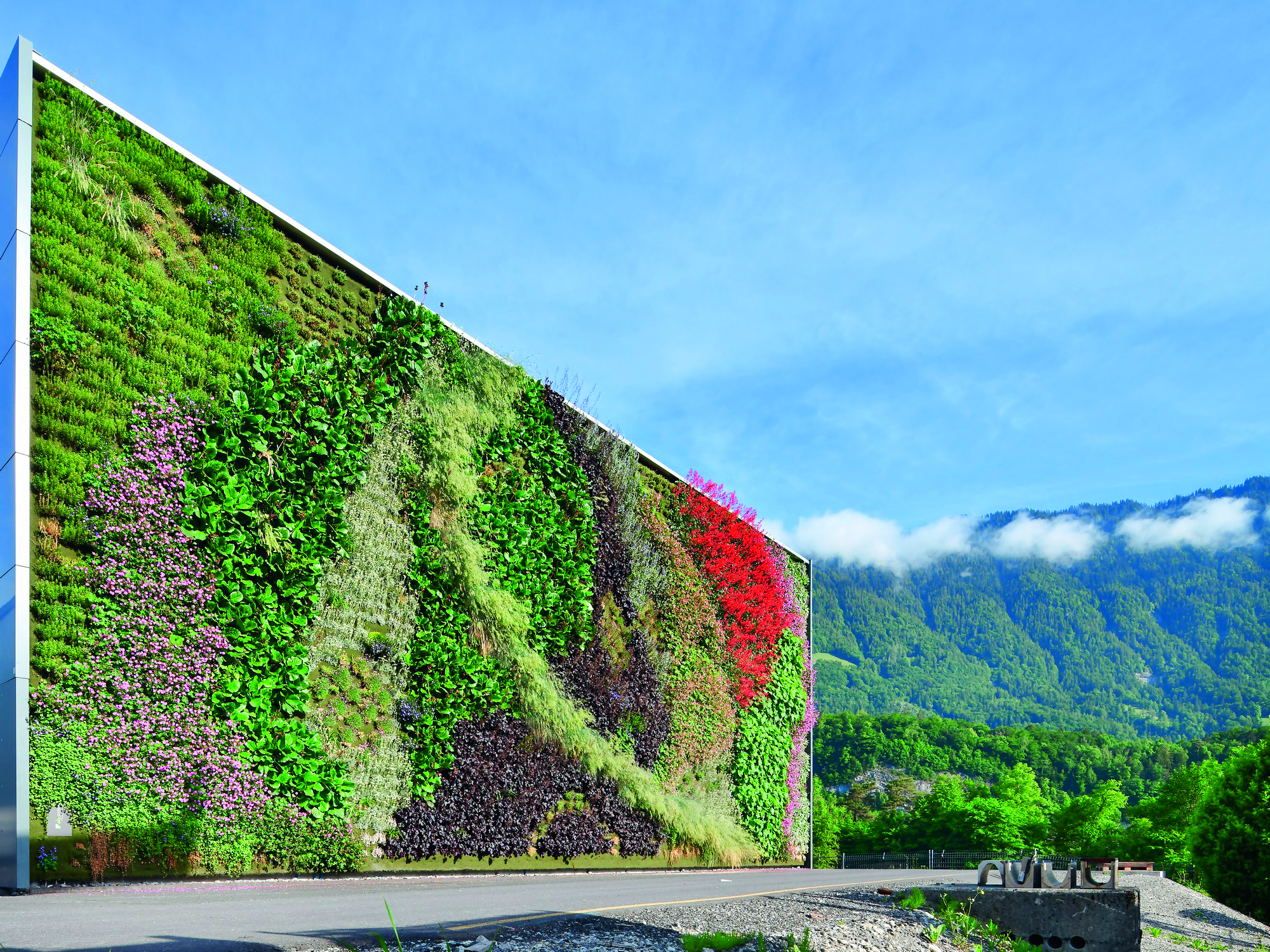 Skygardens: GreenWall Vliessystem