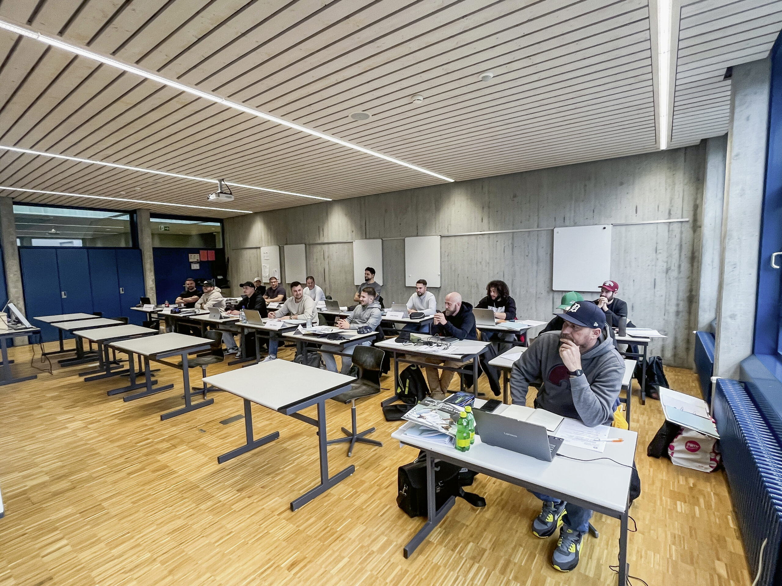 Erfolgreicher Start der Theorieklasse «Objektleiter» in Grenchen